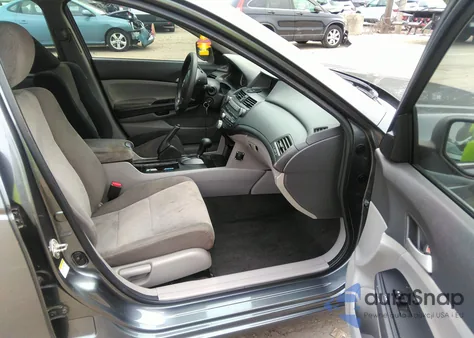 2010 Honda Accord 2.4 Lx z USA, uszkodzony, nr VIN 1HGCP2F34AA074363